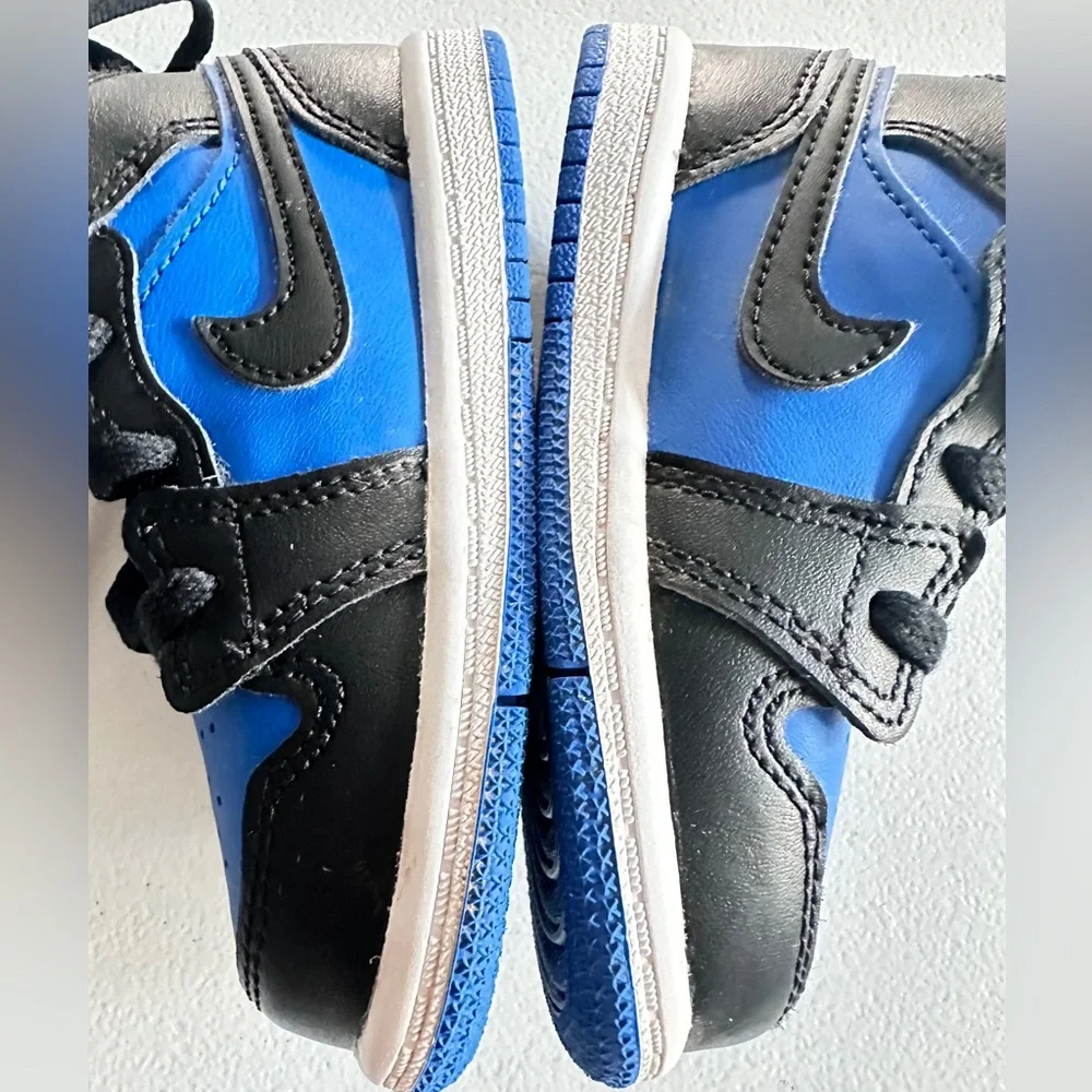 Jordan 1 Mid ‘Royal Blue’ toddler size 7C - Picture 9 of 16